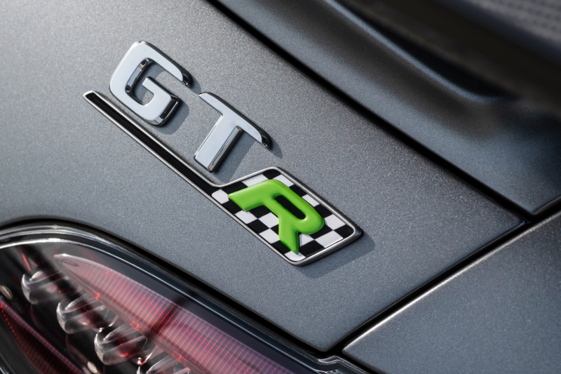 Illustration for article titled The 2020 Mercedes-AMG GT R Pro Is Most Hardcore Yet With Big Aero